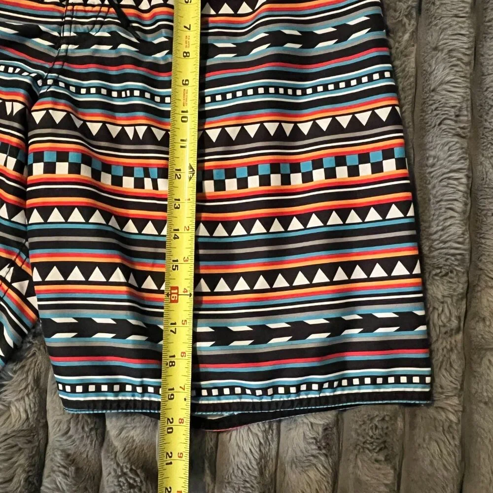 Board Shorts Men's Tribal Aztec Striped Drawstring Lined Swim Trunks Size L